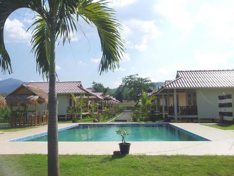 Smile Resort 湄林 外观 照片