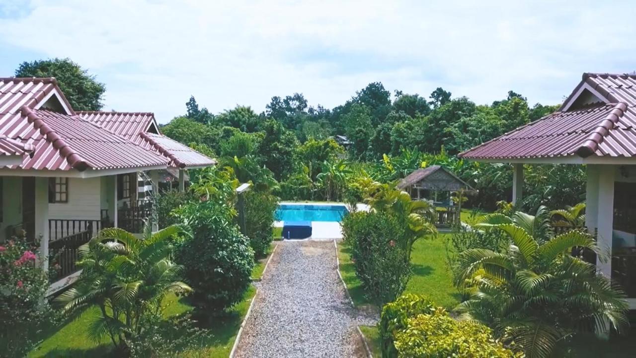 Smile Resort 湄林 外观 照片